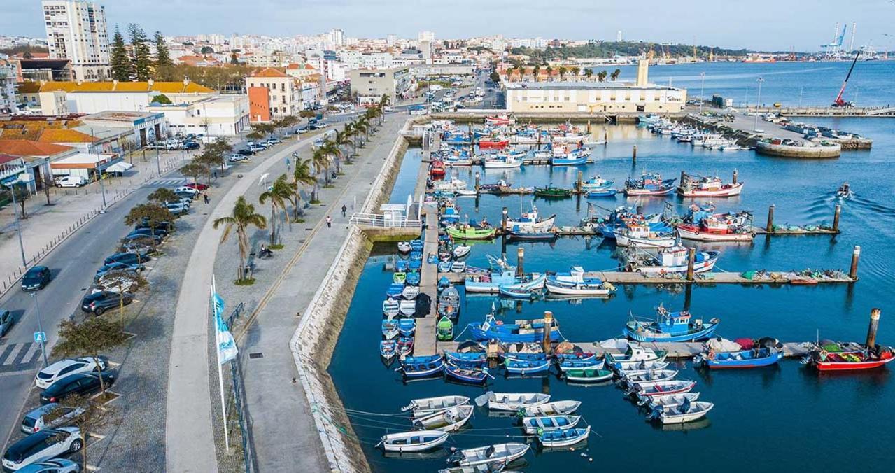 Apartamento Situado No Centro Historico Da Cidade Setubal Bagian luar foto